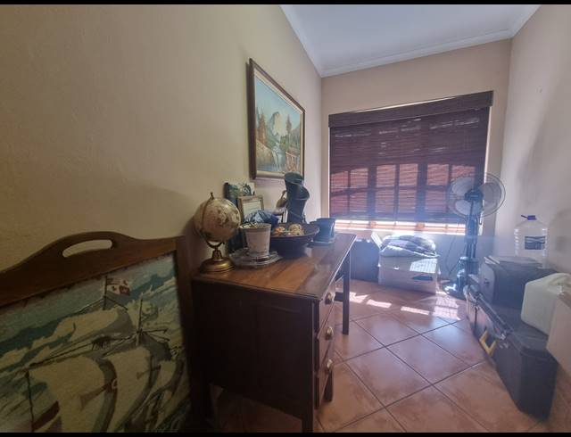 3 BEDROOM HOUSE FOR SALE IN VANDERBIJLPARK SE 4